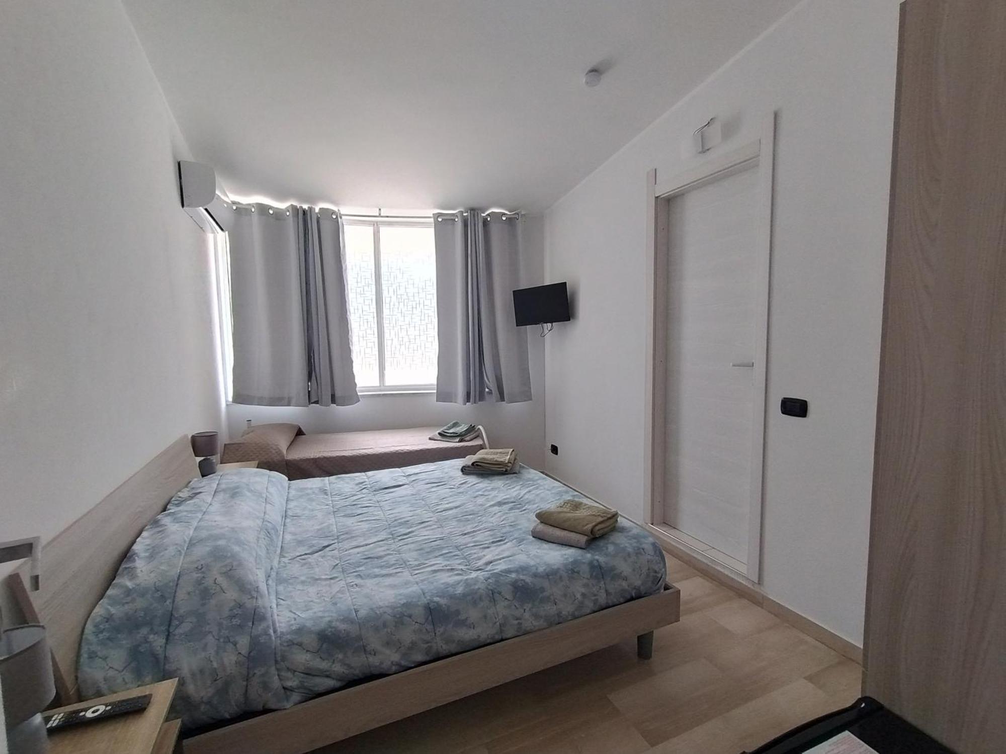 Aparthotel la perla dello ionio Satriano Esterno foto