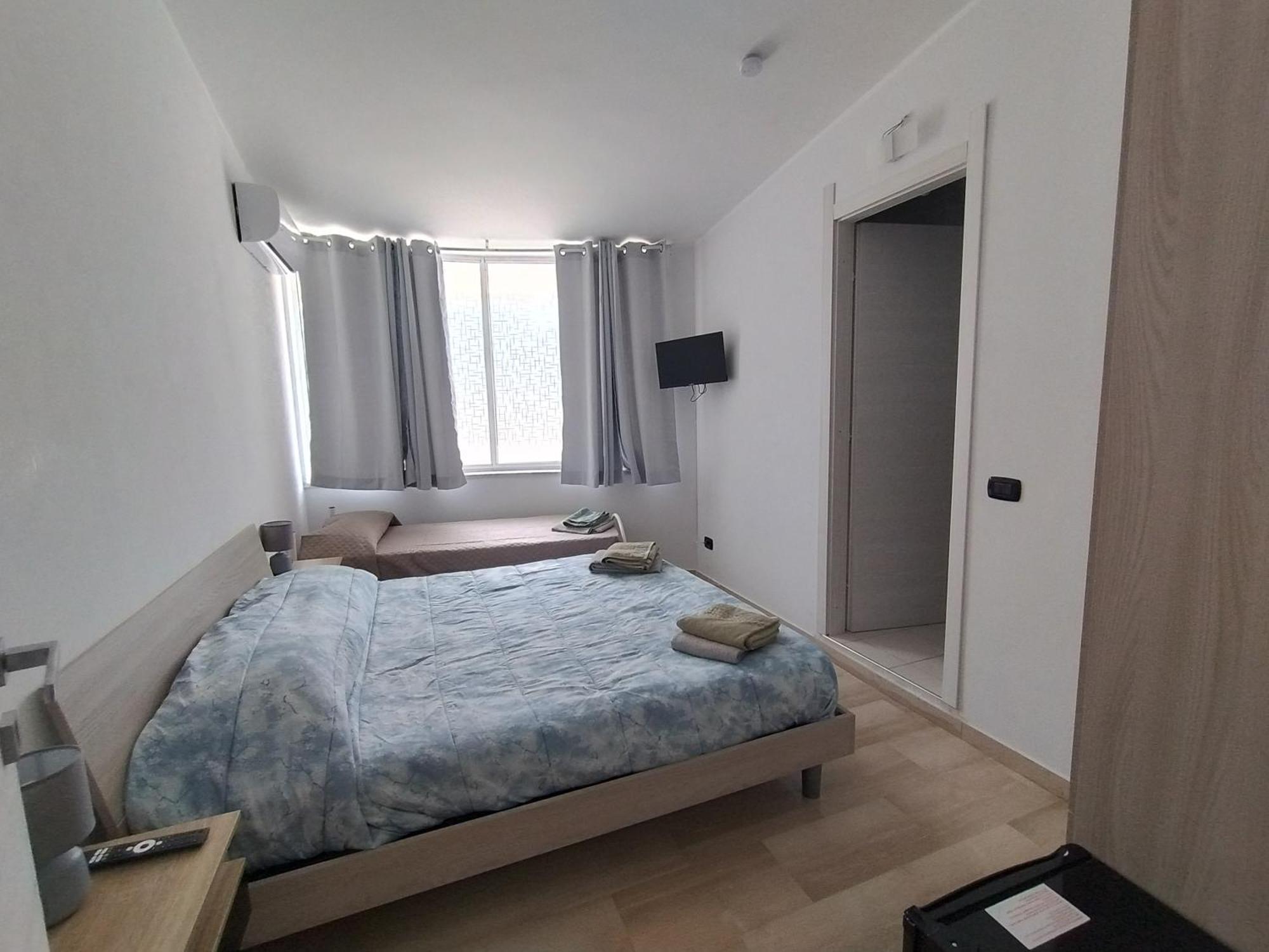 Aparthotel la perla dello ionio Satriano Esterno foto